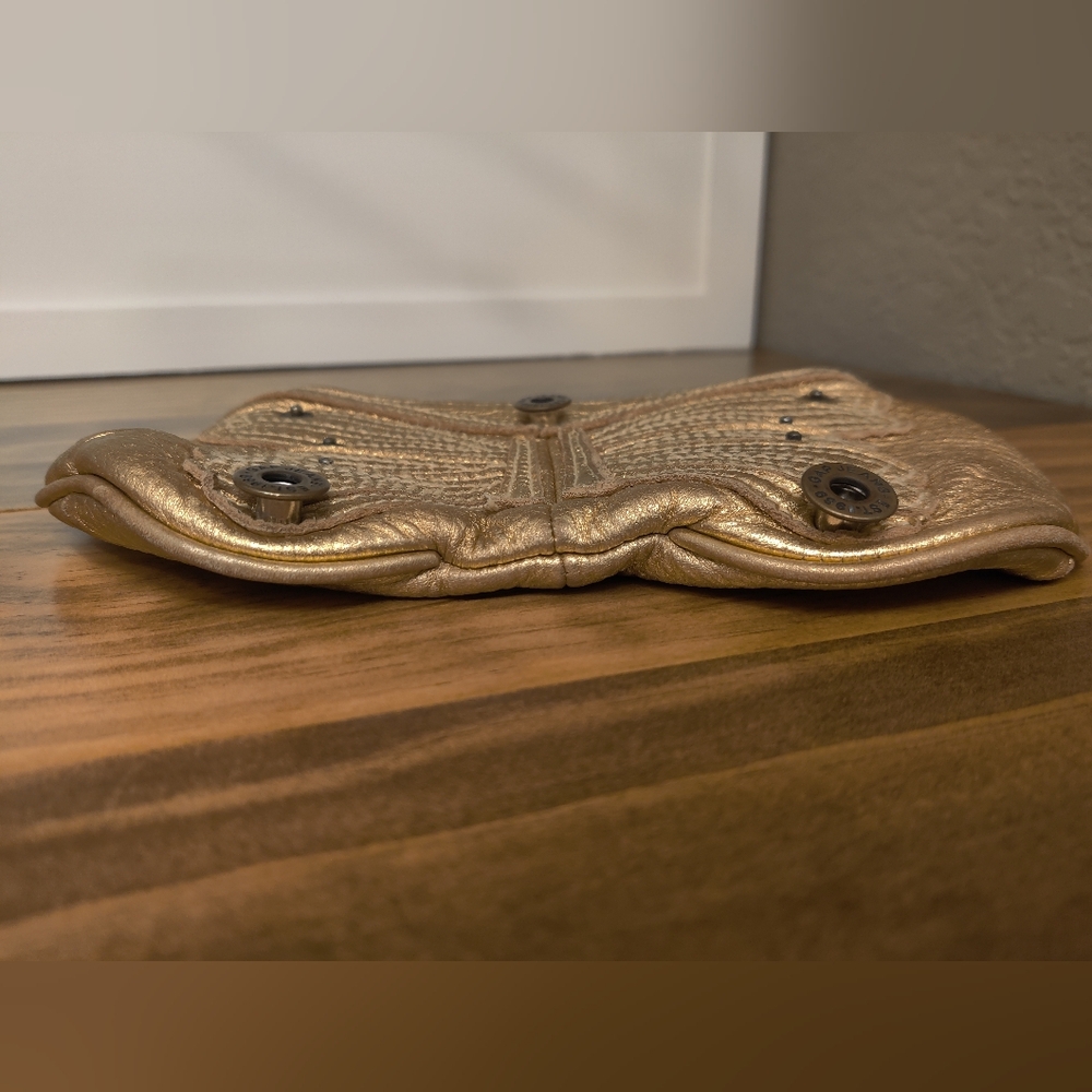 Vintage Y2K Gold Leather Butterfly Wristlet By The GAP - Picture 7 of 8